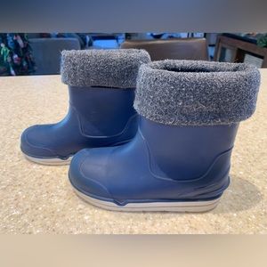 Little Boys size 11 Stride Rite insulated rain/snow boots